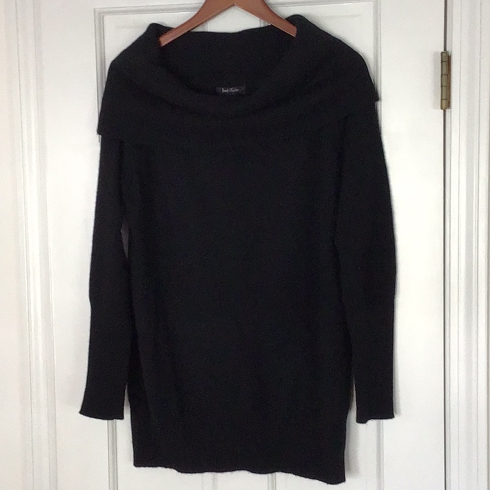 Black Cashmere Off-Shoulder Knit Sweater